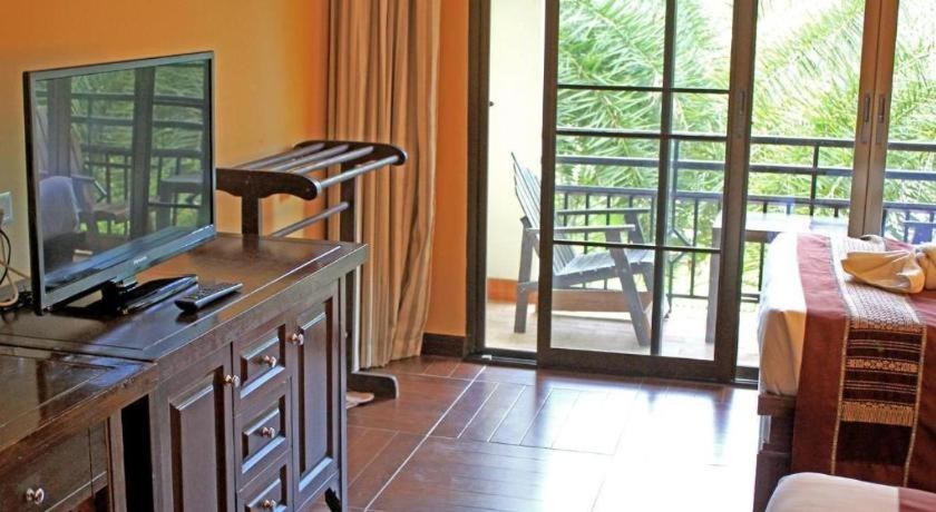 Phoomthai Garden Hotel Phrae Exterior photo
